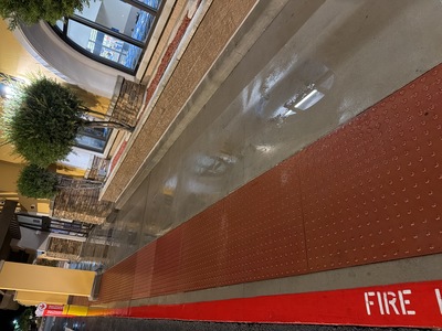 Store Front cleaning in San Diego